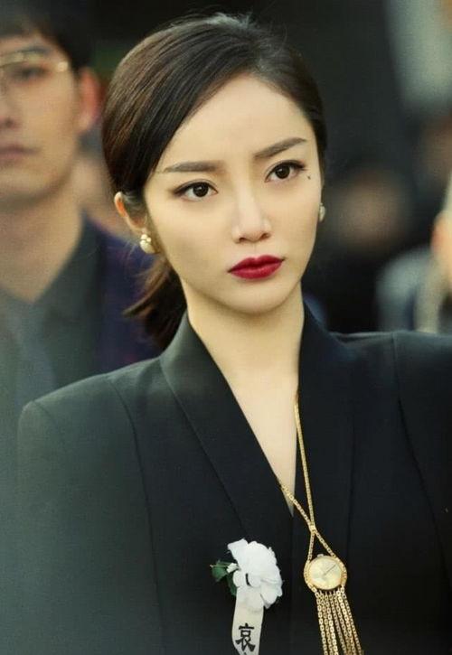 主角在娱乐圈吃瓜的小说